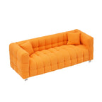 Canapé 3 places Orange 80 Teddy avec deux coussins et pieds robustes