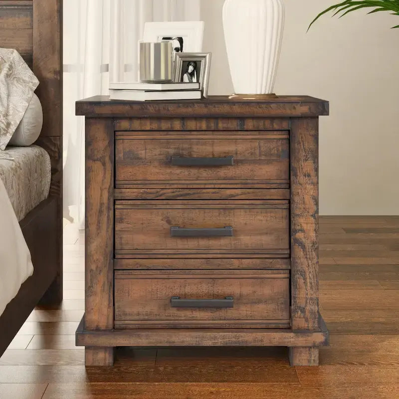 Ensemble de chambre à coucher 3 pièces comprenant un cadre de lit plateforme en bois avec tête de lit et un ensemble de 2 tables de chevet en bois massif avec trois tiroirs.