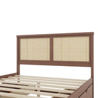 Lit plateforme en bois avec rangement, 4 tiroirs et tête de lit en rotin.