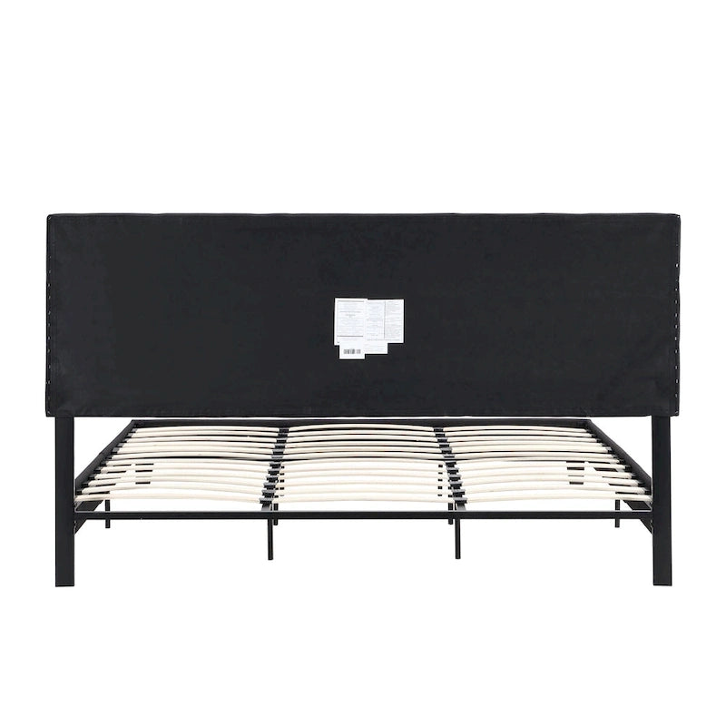 Lit plateforme noir king size capitonné avec tête de lit à boutons et lattes en bois - Sommier non nécessaire