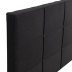 Lit plateforme noir king size capitonné avec tête de lit à boutons et lattes en bois - Sommier non nécessaire