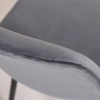 Ensemble de salle à manger moderne 5 pièces avec table ronde et 4 chaises rembourrées en velours
