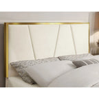 Lit plateforme entièrement rembourré DH BASIC Glam Beige avec accents dorés par Denhour