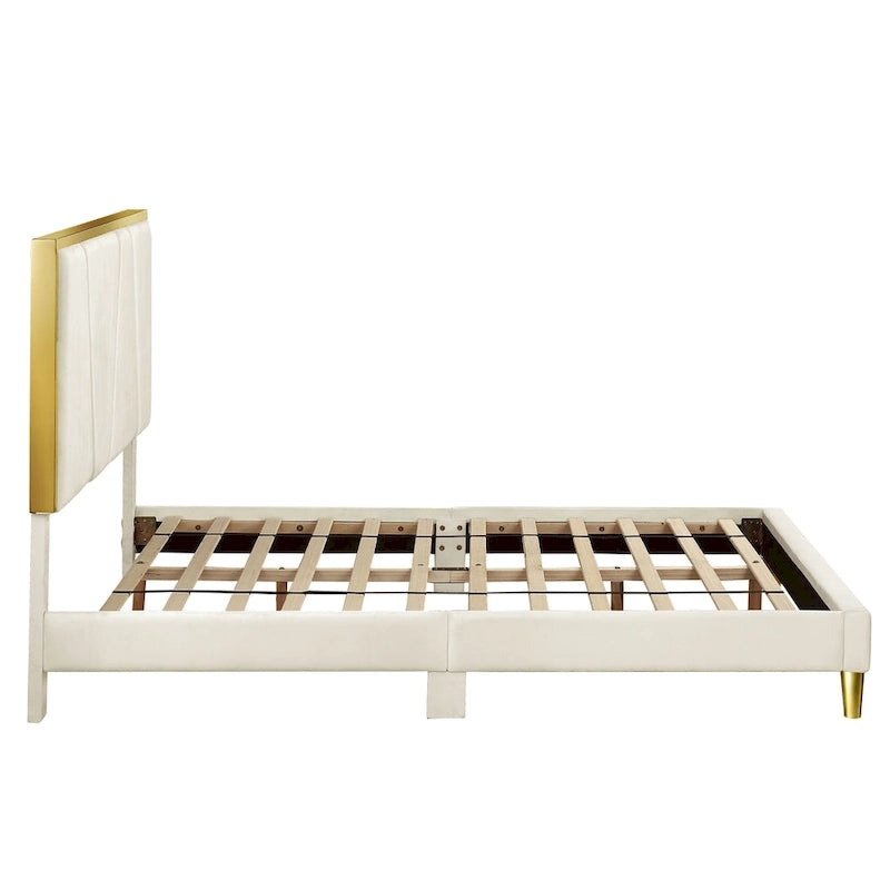 Lit plateforme entièrement rembourré DH BASIC Glam Beige avec accents dorés par Denhour