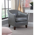 Fauteuil d'appoint Giles de Grafton Home avec garniture cloutée