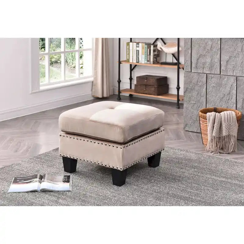 Pouf en velours capitonné Meharrize de Copper Grove