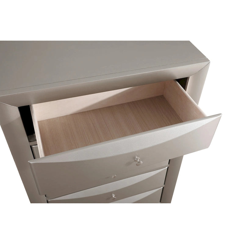 Commode à 5 tiroirs Marilla de Glory Furniture