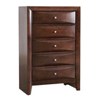 Commode à 5 tiroirs Marilla de Glory Furniture