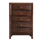Commode à 5 tiroirs Marilla de Glory Furniture
