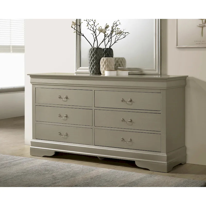 Commode Louis Philippe de Glory Furniture