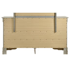 Commode Louis Philippe de Glory Furniture