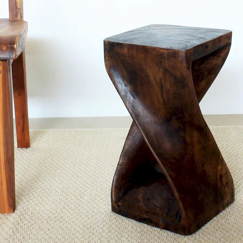 Tabouret Haussmann Original Wood Twist 10 x 10 x 18 po, finition huile moka - 10 x 10 x 18
