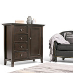 Meuble de rangement transitionnel moyen WYNDENHALL Halifax en bois massif, 94 cm de large (37 po) - 94 cm (37 po) l x 43 cm (17 po) p x 91 cm (36 po) h