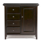 Meuble de rangement transitionnel moyen WYNDENHALL Halifax en bois massif, 94 cm de large (37 po) - 94 cm (37 po) l x 43 cm (17 po) p x 91 cm (36 po) h