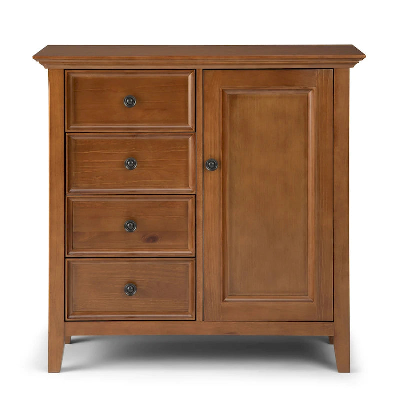 Meuble de rangement transitionnel moyen WYNDENHALL Halifax en bois massif, 94 cm de large (37 po) - 94 cm (37 po) l x 43 cm (17 po) p x 91 cm (36 po) h