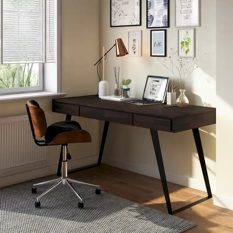 Bureau WYNDENHALL Mitchell de style industriel moderne de 54 pouces de large