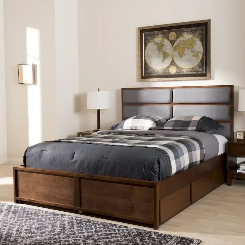 Lit coffre contemporain Strick &amp; Bolton Mori en tissu gris et bois de noyer