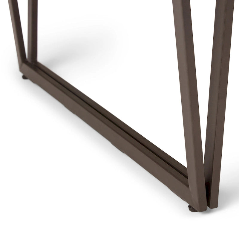 Bureau d'écriture WYNDENHALL Travis en bois massif, style industriel moderne, 168 cm de large, finition brun vieilli naturel
