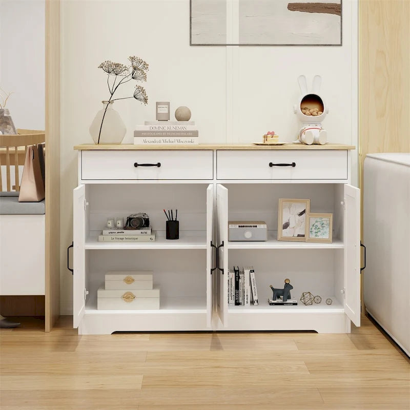 Buffet de style campagnard avec 2 tiroirs et 4 portes