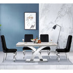 Chaises de salle à manger noires et argentées avec revêtement en velours doux et pieds en métal