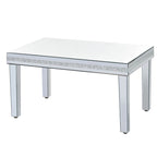 Ensemble de 3 tables basses et 2 tables d'appoint