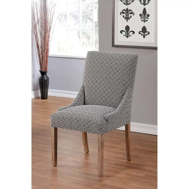 Chaise de salle à manger Marie à accoudoirs inclinés, style transitionnel