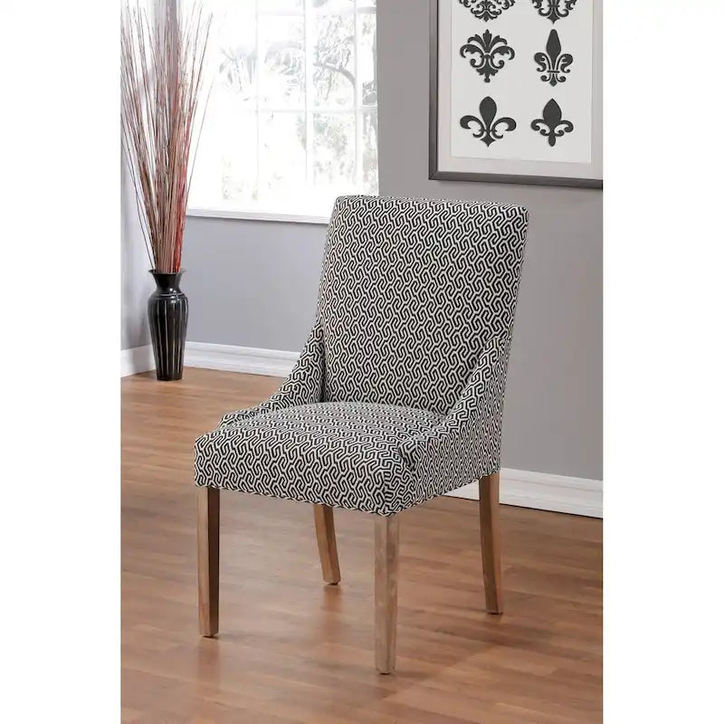 Chaise de salle à manger Marie à accoudoirs inclinés, style transitionnel