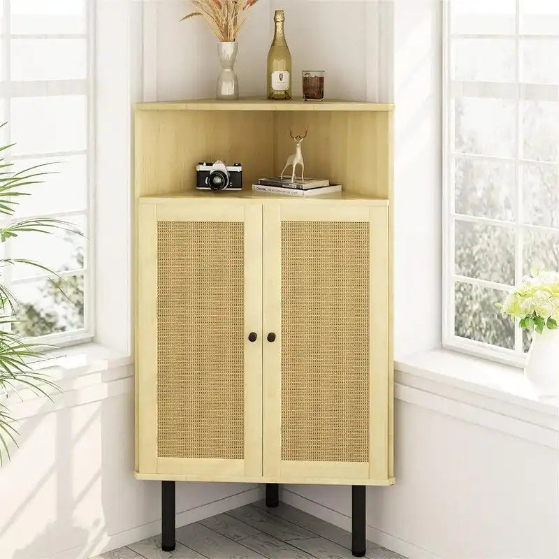 Meuble d'angle à 4 niveaux avec portes et étagères, bar autoportant en rotin - 56,5 cm (P) x 40 cm (L) x 100,5 cm (H)