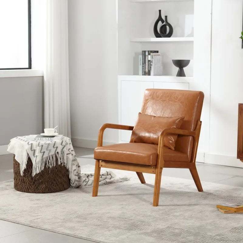 Fauteuil d'appoint moderne en similicuir avec un coussin